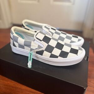Vans ComfyCush Big Checker Slip-On Shoes - Men’s size 12